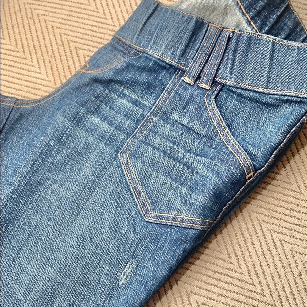 Old Navy Boot Cut Maternity Jeans - Picture 3 of 5